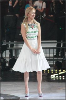 Hyoyeon feet photo 17