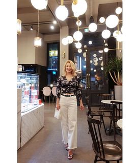 Hyoyeon feet photo 9