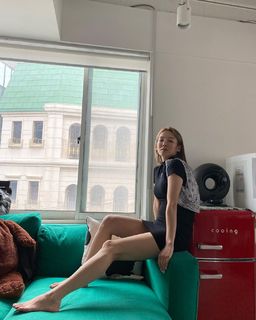 Hyoyeon feet photo 16