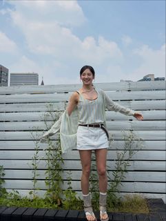 Hyoyeon feet photo 3