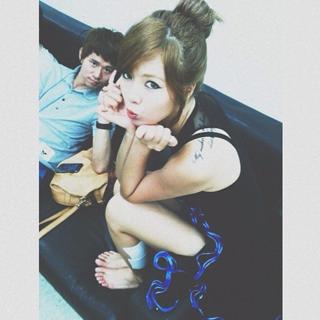 Hyuna feet photo thumbnail