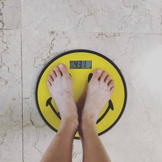 Hyuna feet photo thumbnail