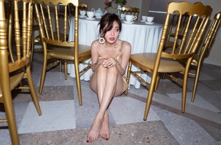 Hyuna feet photo thumbnail