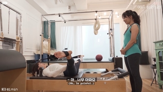 Hyuna feet photo thumbnail