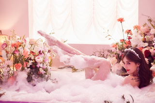 Hyuna feet photo thumbnail