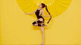 Hyuna feet photo thumbnail