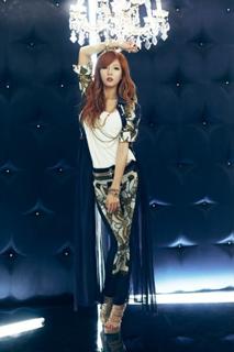 Hyuna feet photo thumbnail