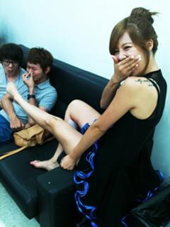 Hyuna feet photo thumbnail