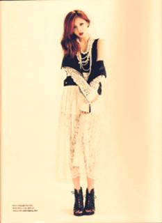 Hyuna feet photo thumbnail