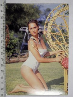 Hülya Avsar feet photo thumbnail