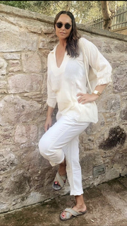Hülya Avsar feet photo thumbnail