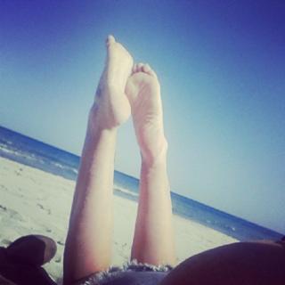 Iaia de Rose feet photo 2