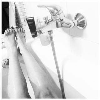 Iaia de Rose feet photo 2