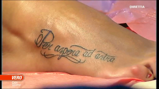 Iaia de Rose feet photo 8