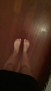 Iaia de Rose feet photo 2