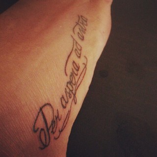 Iaia de Rose feet photo 12