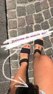 Iaia de Rose feet photo 17