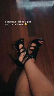 Iaia de Rose feet photo 11