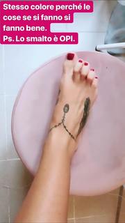 Iaia de Rose feet photo 10