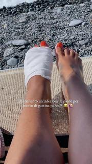 Iaia de Rose feet photo 4