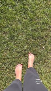 Iaia de Rose feet photo 14