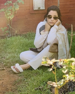 Ibtissam Laaroussi feet photo 3