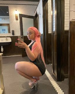 Ice Spice feet photo thumbnail