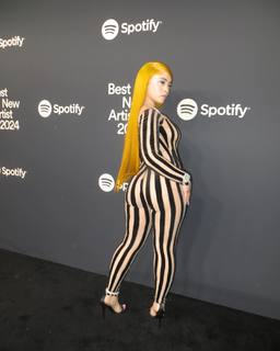 Ice Spice feet photo thumbnail