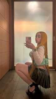 Ice Spice feet photo thumbnail