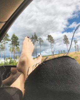 Ida Engvoll feet photo 6