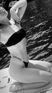 Ida Galich feet photo 20
