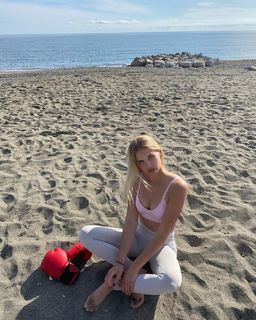 Ida Lundgren feet photo 9