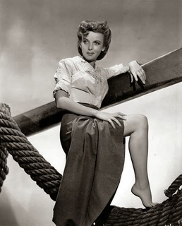Ida Lupino feet photo 12
