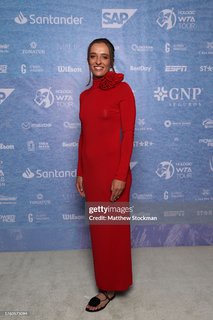 Iga Swiatek feet photo thumbnail