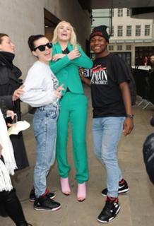 Iggy Azalea feet photo thumbnail