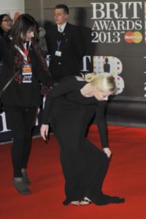 Iggy Azalea feet photo thumbnail
