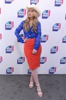 Iggy Azalea feet photo thumbnail