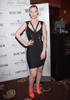 Iggy Azalea feet photo thumbnail