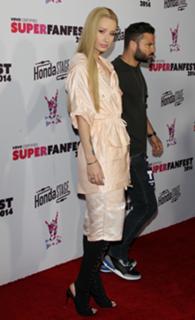 Iggy Azalea feet photo thumbnail