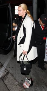Iggy Azalea feet photo thumbnail
