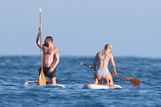 Iggy Azalea feet photo thumbnail
