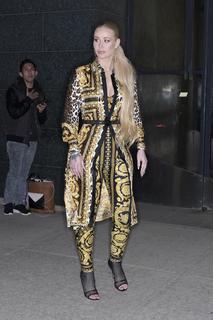 Iggy Azalea feet photo thumbnail
