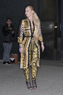 Iggy Azalea feet photo thumbnail