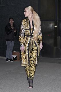 Iggy Azalea feet photo thumbnail