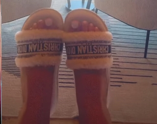 Iggy Azalea feet photo thumbnail
