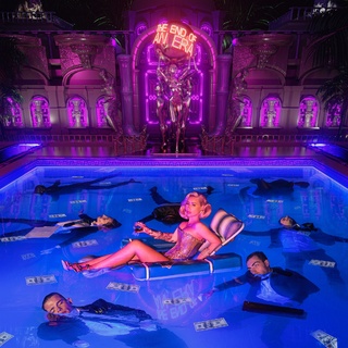 Iggy Azalea feet photo thumbnail