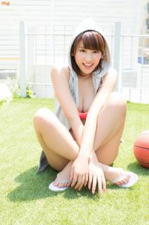 Ikumi Hisamatsu feet photo 12