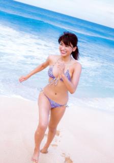 Ikumi Hisamatsu feet photo 3