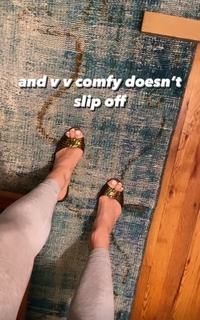Ilana Becker feet photo 7