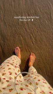 Ilana Becker feet photo 1